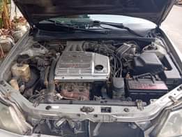 A picture of ELSTARAUTOS Super Sharp Toyota Avalon 2004 Model Sound Engine Perfect