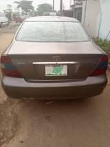 A picture of 2004 Toyota Camry LE