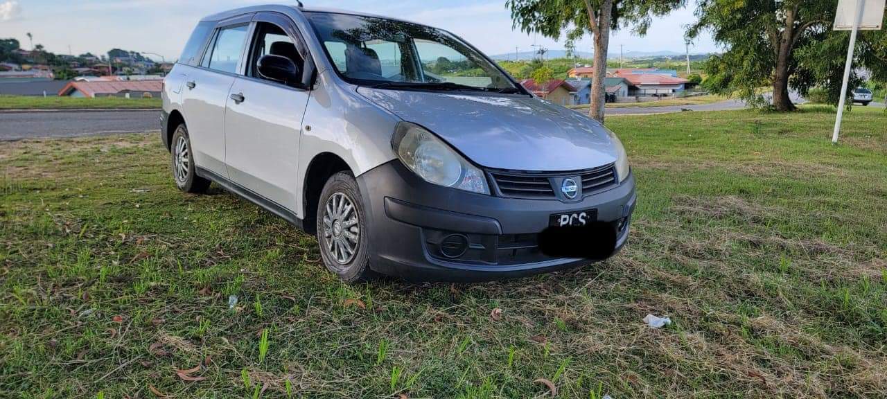 nissan ad wagon