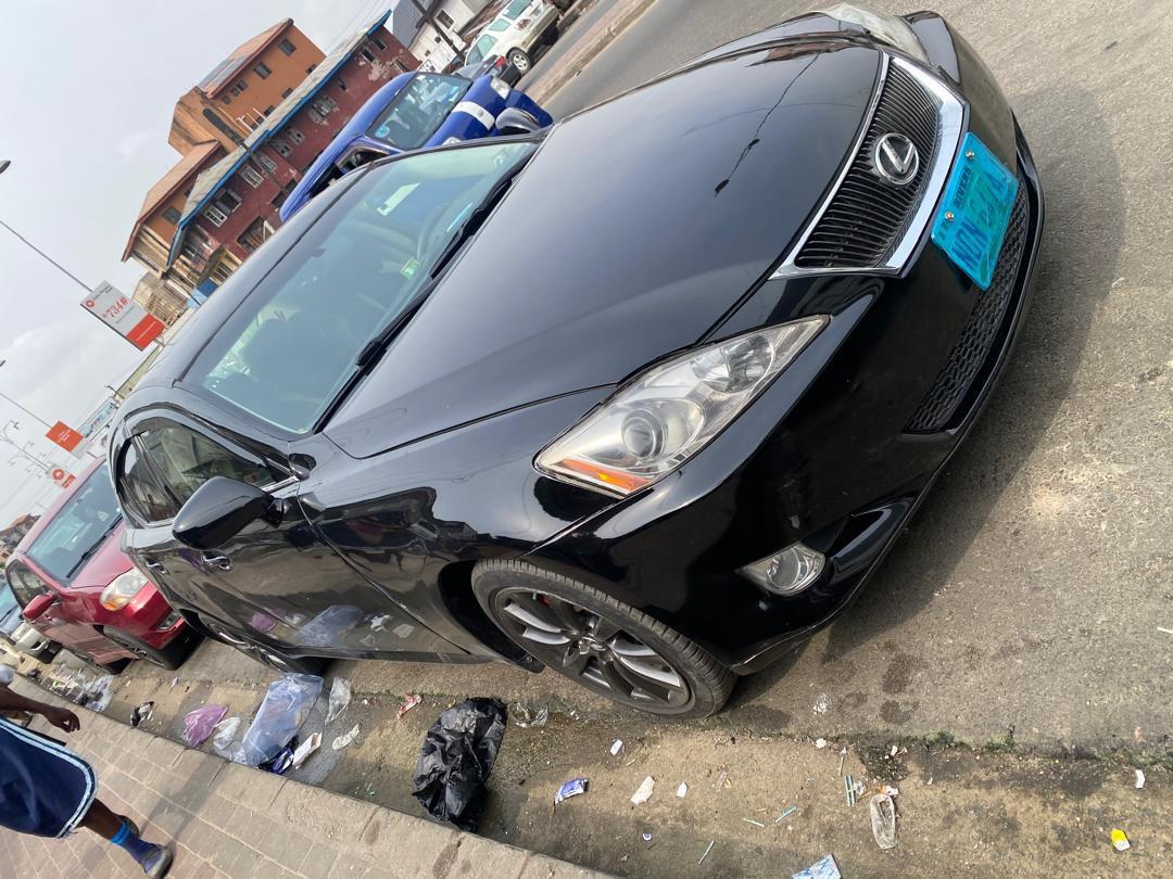 A picture of 2009 Lexus IS 250 09