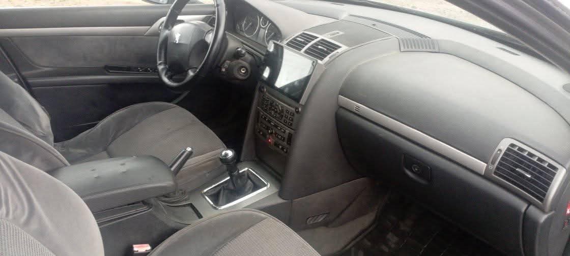 A picture of PEUGEOT 407 MANUALN