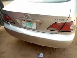 A picture of Lexus ES300 First body Engine and gear box very sound