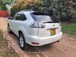 A picture of 2005 Toyota Harrier 2 4cc VVTI