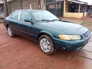 A picture of Toyota Camry Pencil