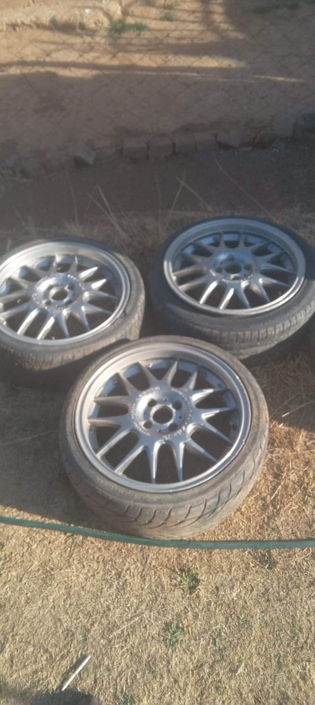 CARS A.