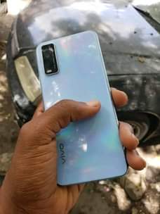 A picture of Vivo y12s