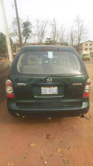 A picture of car