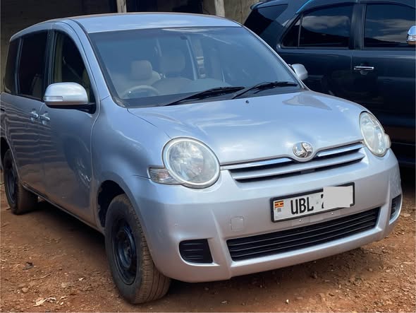 A picture of TOYOTA SCIENTA