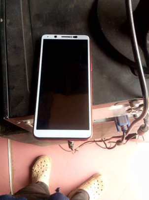 A picture of oppo gb 128 rm6