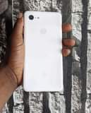 A picture of Google pixel 3xl