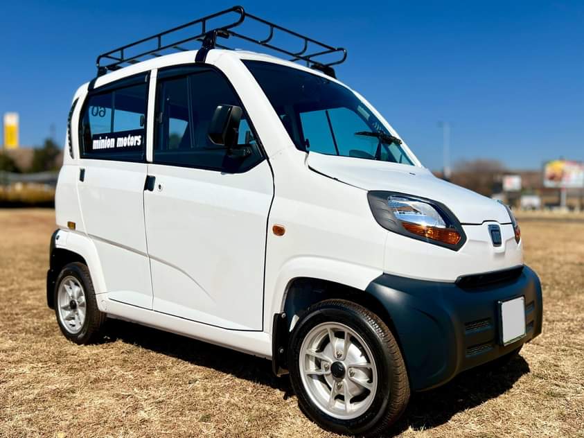 bajaj car