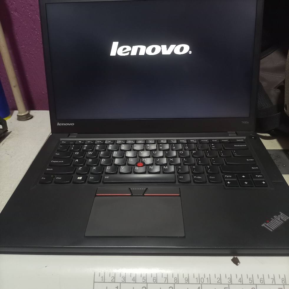 A picture of Lenovo i5 Thinkpad 5th generation at 650 000