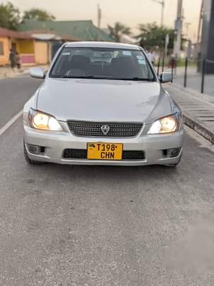 used toyota altezza