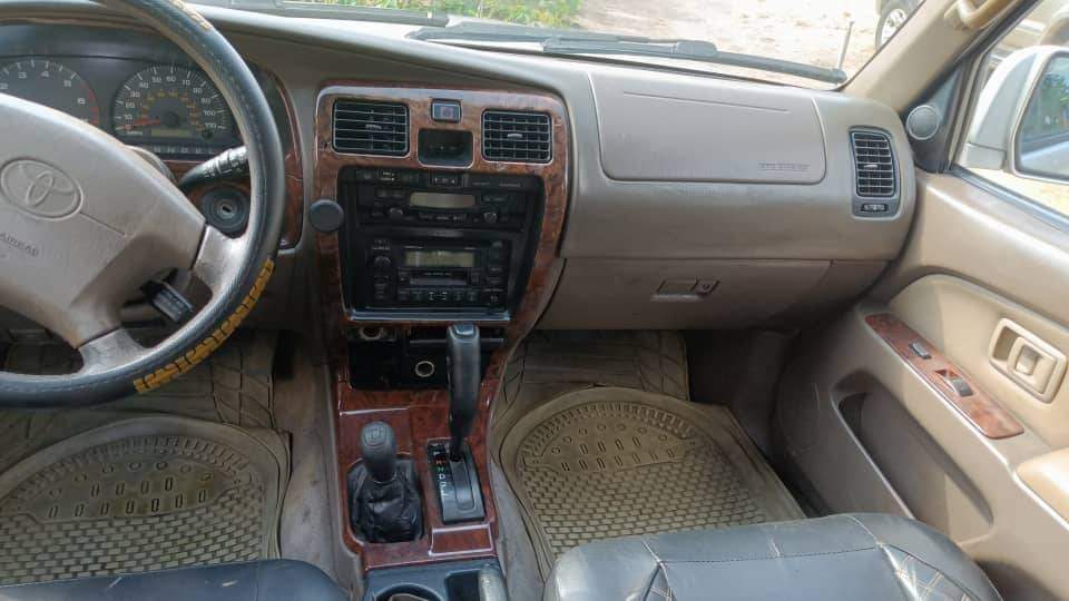 A picture of 200 model 4 runner with Belgium Engine Smooth Gear transmission