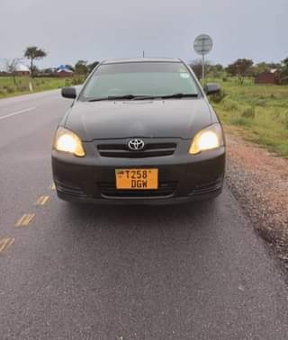 used toyota runx