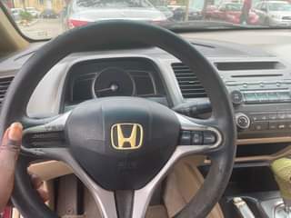 A picture of 2008 Honda Civic available in Abuja Ac cooling Smooth Gear