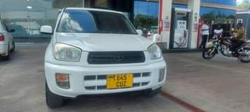 A picture of Toyota RAV4 short CUZ