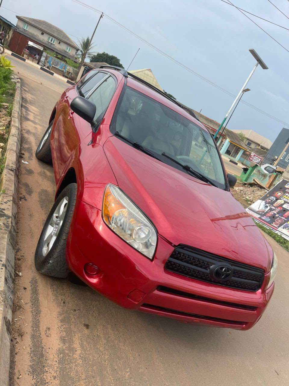 A picture of 2008 Toyota RAV4