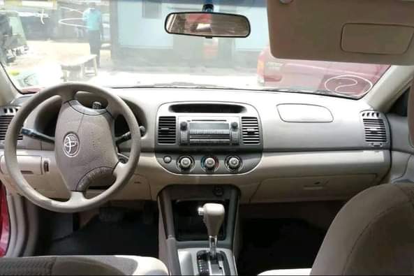 A picture of Toyota Camry for sale The car is first body V4