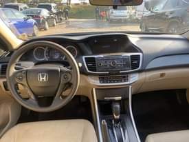 A picture of Honda Accord 2014