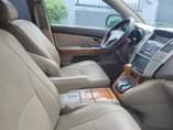 A picture of Lexus Rx330 05