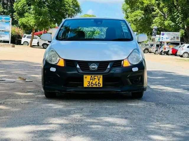 classifieds/cars nissan