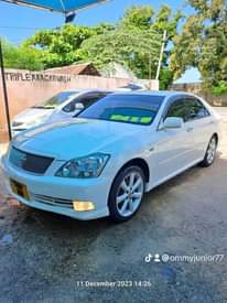 A picture of Contant 0713818761 Toyota Crown 12Milioni