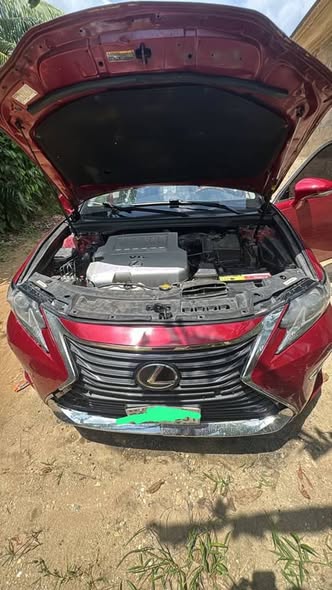 A picture of 2015 Lexus ES350