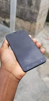 samsung j4