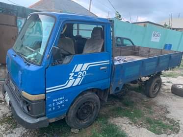 A picture of Nissan Cabstar Truck Petrol Engine. Location Ologunreu Area Eleyele Road