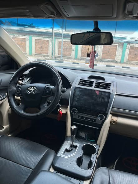 A picture of 2013 Toyota Camry Sport