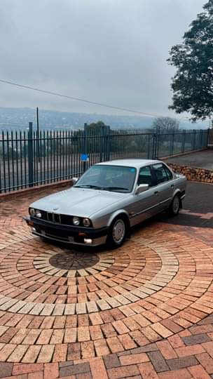 bmw e30