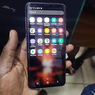 A picture of SAMSUNG S9 PLUS. 64GB. 6GB RAM