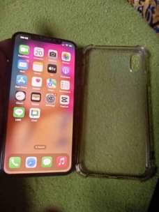 A picture of IPhone xs mass