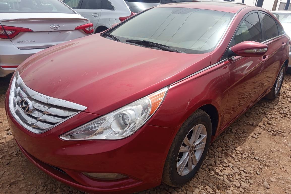 A picture of MINT NIGERIAN USED Mint HYUNDAI SONATA 2014 Model available for