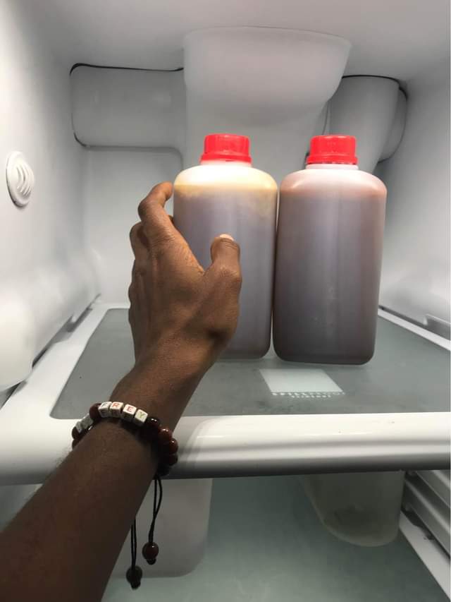 A picture of Fresh and pure Honey ASALI MBICHI kutoka Tabora
