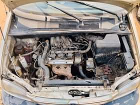 A picture of Toyota sennia 2002 Painted Engine gear AC 100 Buy and