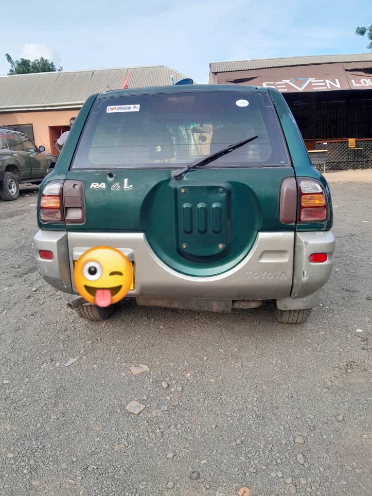 A picture of TOYOTA RAV4