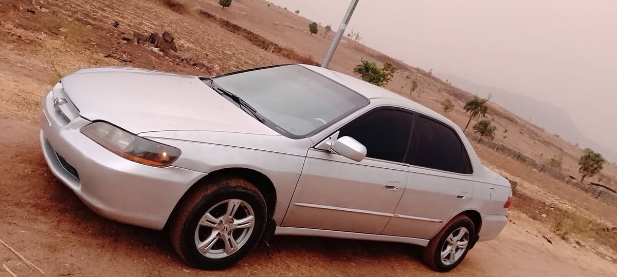 A picture of HONDA BABYBOY WITH GOOD ENGINE GEAR AND AC WORKING AVAILABLE