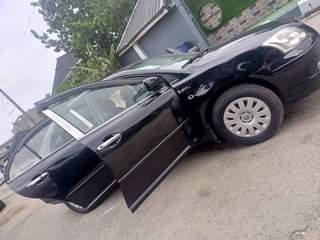 A picture of Toyota avensis buy and drive nothing to fix engine gear