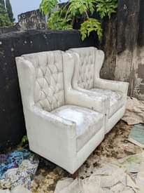 A picture of Makochi ya sofa yakisasa