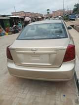 A picture of Chevrolet optra LS