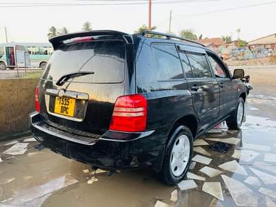 A picture of Toyota kluger