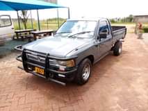 used toyota hilux
