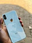 A picture of iPhone X 64Gb at 500k
