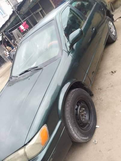 A picture of 2001 Toyota Camry