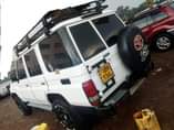 A picture of Landcruiser hardtop Manual