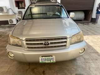 A picture of Toyota Highlander for sale