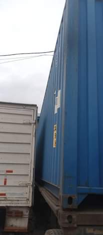 A picture of 40ft container
