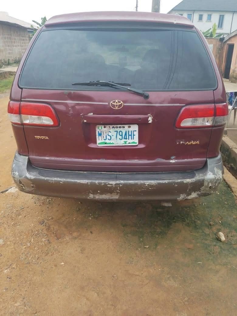A picture of Car
